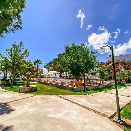 酒店 Club Muskebi 博德鲁姆