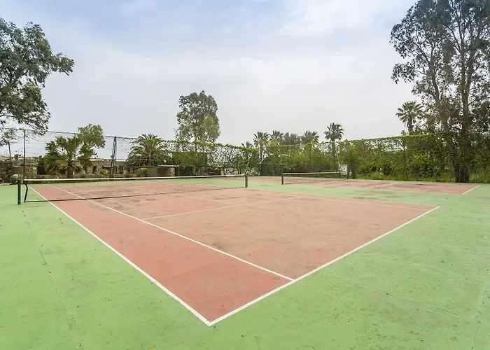 Ξενοδοχείο Club Muskebi 4*