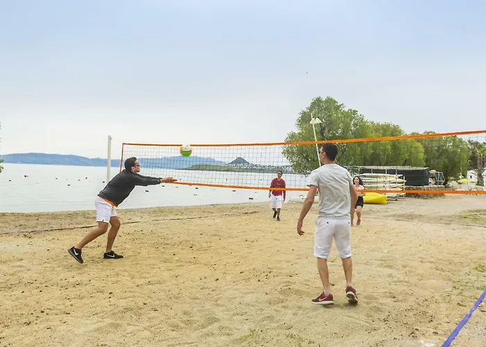 Club Muskebi Ξενοδοχείο 4*