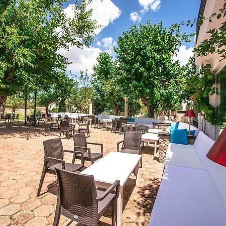 فندق Club Muskebi 4*