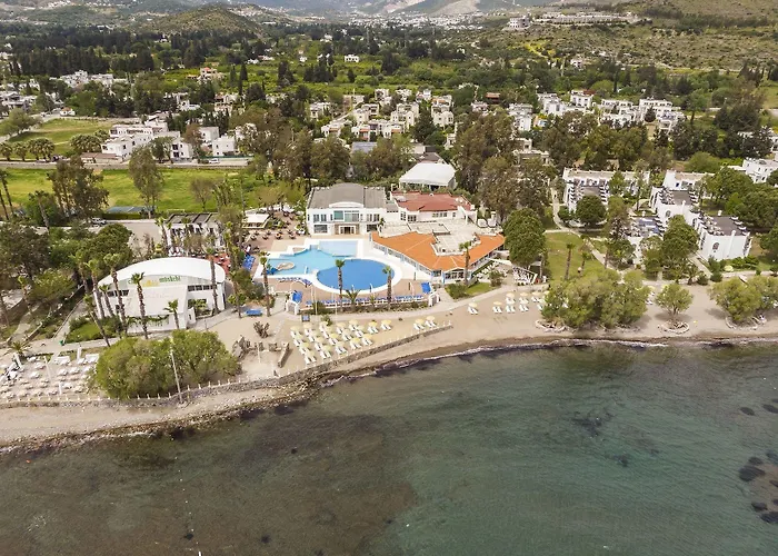 Club Muskebi Otel 4*