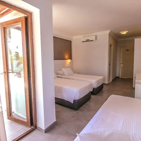 Club Muskebi בודרום